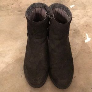 Black Sorel Boots